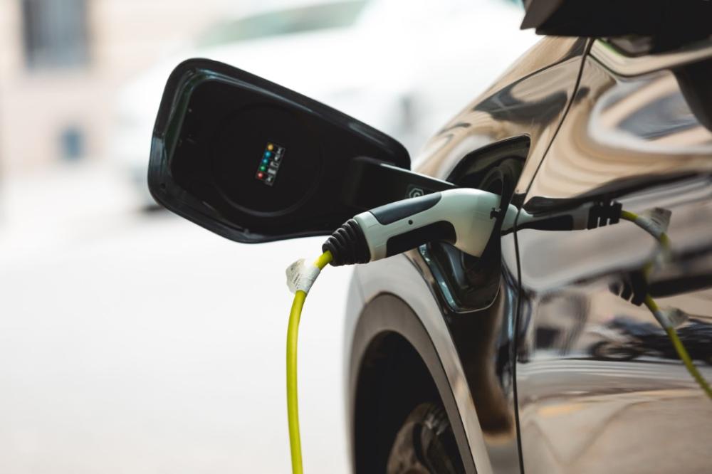 Borne de recharge électrique à Bénéjacq