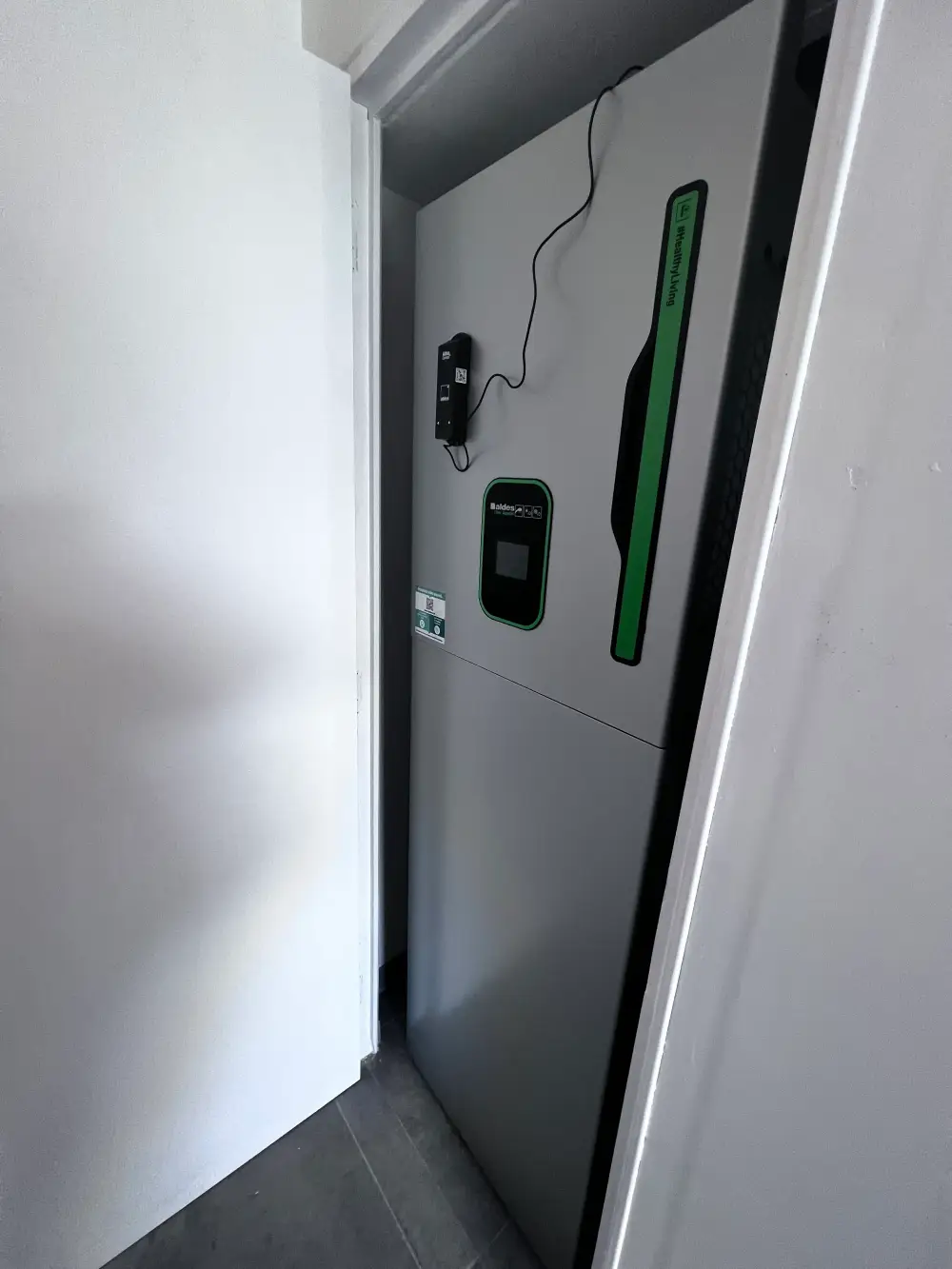 Pose d’un système de ventilation Aldes EasyHOME dans une maison individuelle